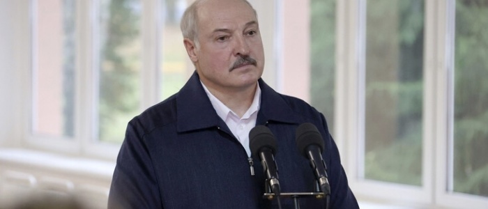 Лукашенко, вакцина, вакцинация, прививка, привиться, белорусская, спутник, завод, готов, препарат, коронавирус, ковид, Covid-19, Беларусь, посетил, больницы